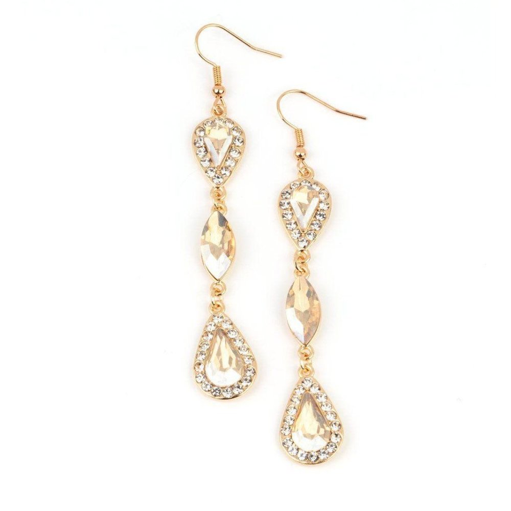 Test of TIMELESS - Gold Glam Sparkling Earrings